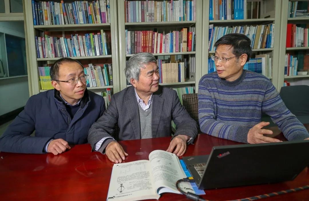 Kaiyun（中国体育）：谭建荣：团队倾力打造“工作母机”助力“中国智造”(图2)