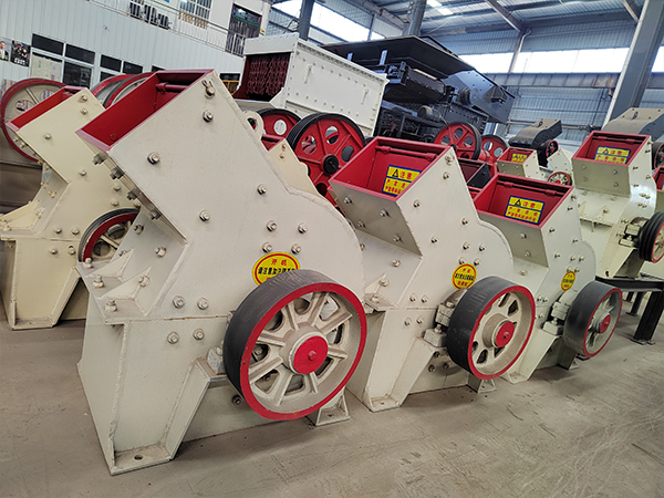 锤式破碎机(图2)