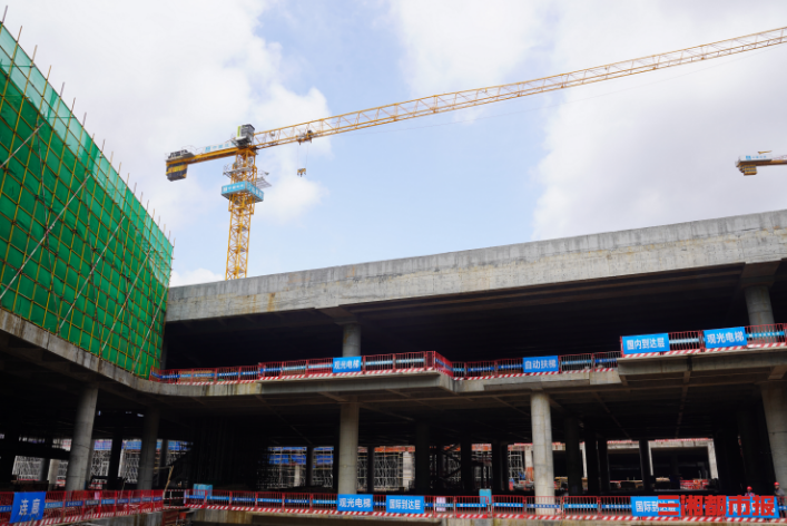 围挡后面丨“换乘之王”主体结构工程完工！长沙机场GTC项目进入装饰装修阶段(图3)