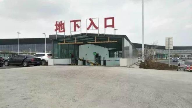 长春机场停车费24小时多少钱一天龙嘉机场附近的私人停车场(图2)