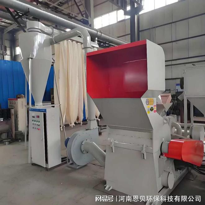 饲料行业绿色发展新篇章：玉米芯粉碎机引领潮流(图1)