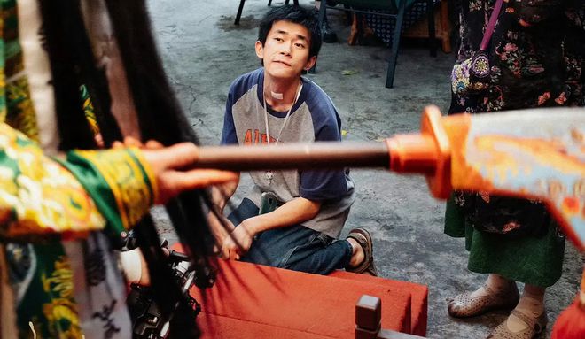 易烊千玺《小小的我》：再渺小再破碎的都是完整的我(图5)