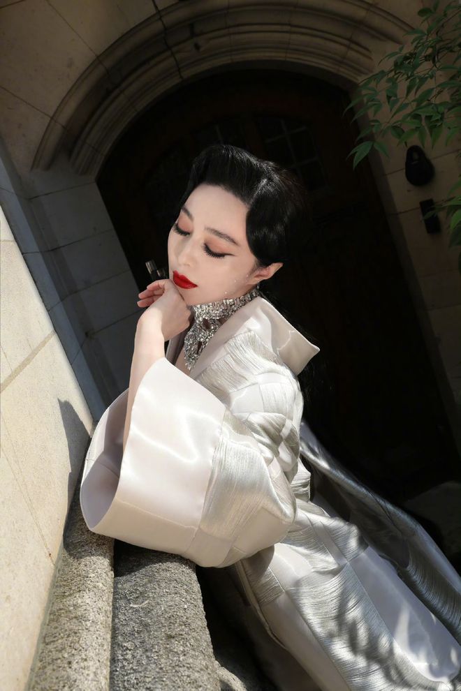 人间尤物范冰冰性感写真大赏不愧是曾经的一姐(图5)