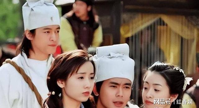 拒绝胡歌和霍建华示爱最后只用15天就嫁给别人她真的幸福吗？(图4)