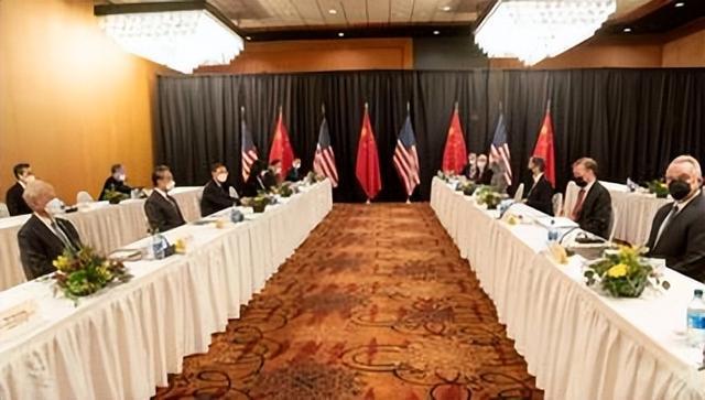 Kaiyun体育网站：中美翻脸打出了真火普京立马给特朗普送上安慰懂王秒回：谢谢(图11)