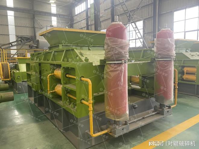 选对设备省30%能耗铁矿石对辊破碎机经济性分析(图2)