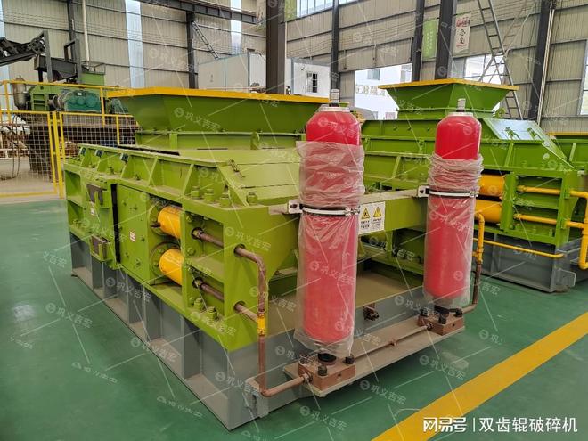 Kaiyun体育网站：中小型沙场对辊破碎机选型指南：2PG610×400与2PG750×500深度剖析(图2)