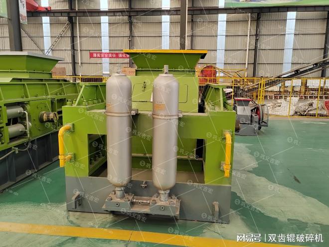 对辊破碎机：原理、应用与价格解析(图2)